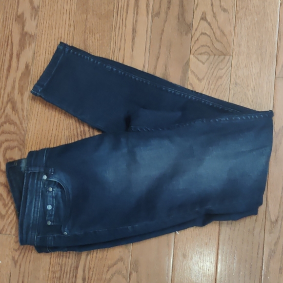 Jeans - Picture 1 of 1